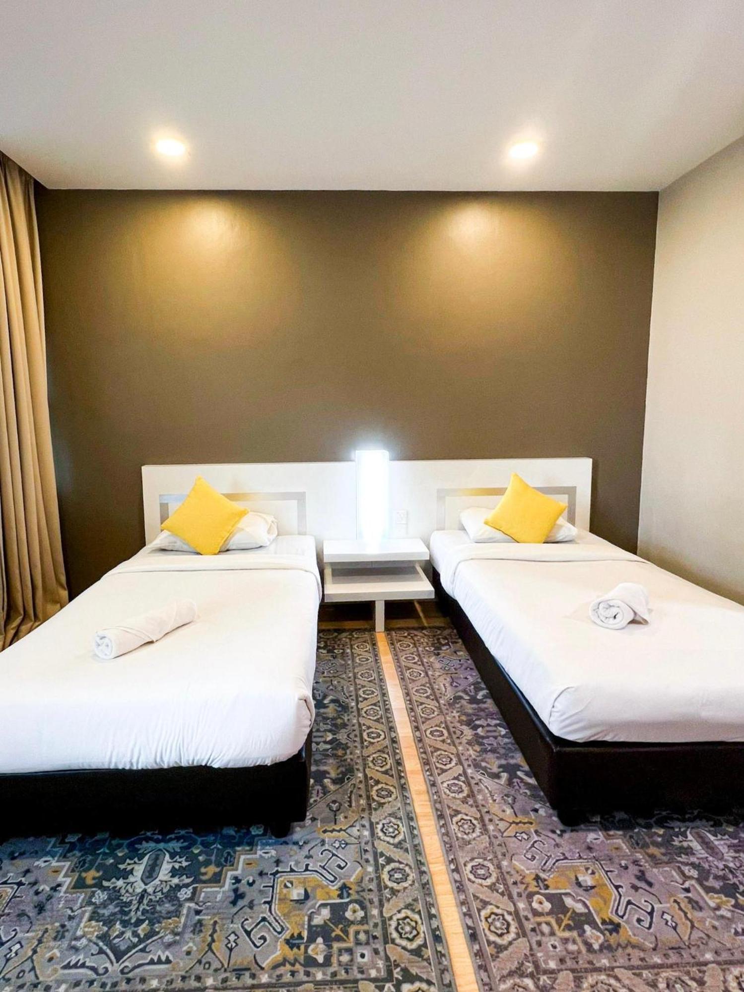 Lovita Hotel Kuantan Exterior foto